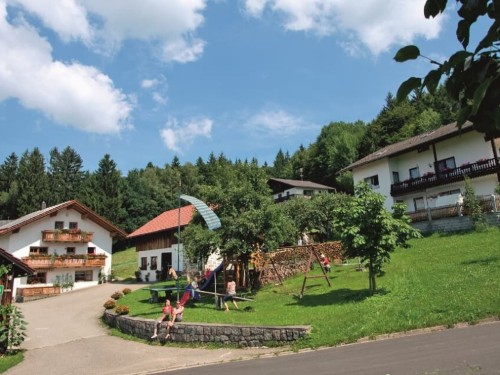 Ferielejlighed - 8 personer -  - Hochwaldstraße - 94551 - Hunding