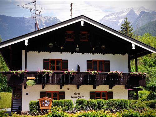 Ferienhaus - 4 Personen -  - Graf-Arco-Straße - 83471 - Schönau Am Königssee