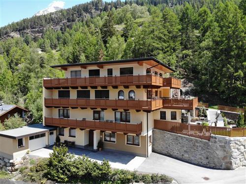 Holiday apartment - 11 persons -  - Sölden - 6450