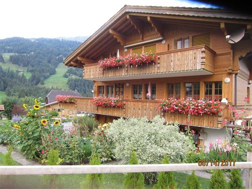 Holiday Home/Apartment - 4 persons -  - Lenkstrasse - 3772 - St. Stephan Bei Matten