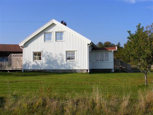 Fritidshus - 8 personer -  - Herrestads Berg - 451 94 - Uddevalla