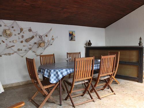 Holiday Home/Apartment - 6 persons -  - Starigrad - 23244 - Starigrad