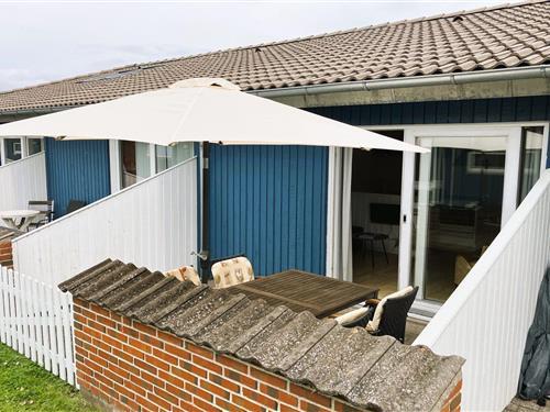 Holiday Home/Apartment - 2 persons -  - Grønnevej 8, lejl. - 5400 - Bogense