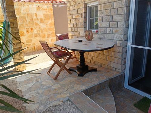 Holiday Home/Apartment - 2 persons -  - Ivana Mestrovica - 23210 - Biograd