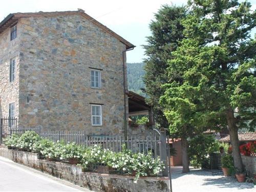 Holiday Home/Apartment - 6 persons -  - 55012 - Capannori