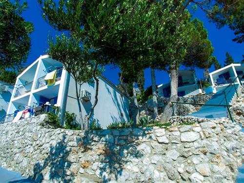 Holiday apartment - 3 persons -  - Drašnice - 21328 - Drašnice