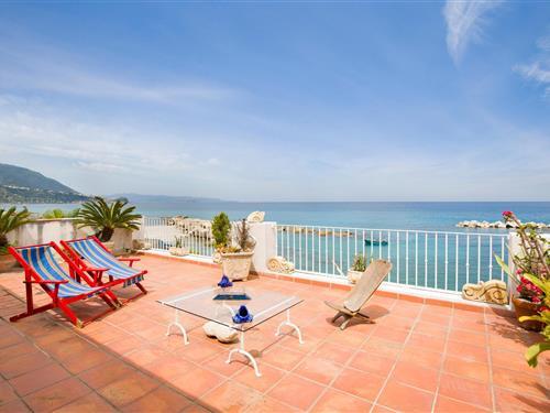 Ferienhaus - 8 Personen -  - Piazzetta Villa, snc - Scilla - 89058 - Scilla (Rc)