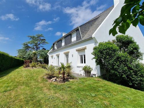 Holiday home - 8 persons -  - 29241 - Locquirec