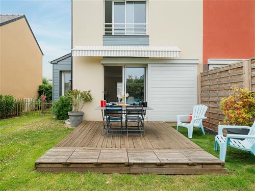 Holiday Home/Apartment - 4 persons -  - Dinard - 35800