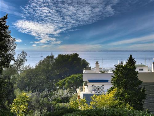 Holiday apartment - 6 persons -  - Saint-Raphaël - 83700