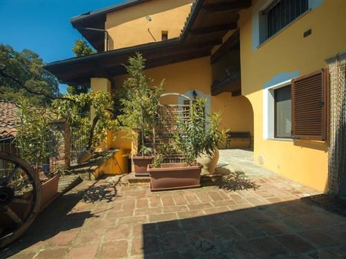 Feriehus / leilighet - 6 personer -  - BORGO GARIBALDI - 10020 - Brusasco