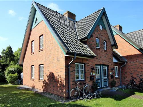 Holiday Home/Apartment - 4 persons -  - Strandstraße - 25938 - Wyk Auf Föhr