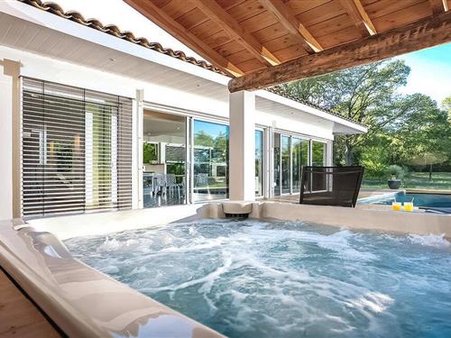 Holiday home - 2 persons -  - Domaine De Monteils Lieu Dit M - 30260 - Quissac