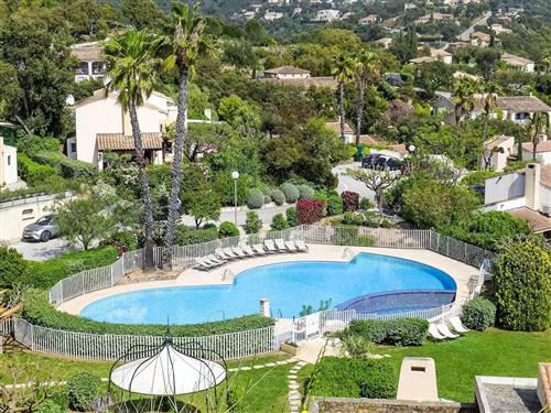 Holiday home - 8 persons -  - La Londe Les Maures - 83250