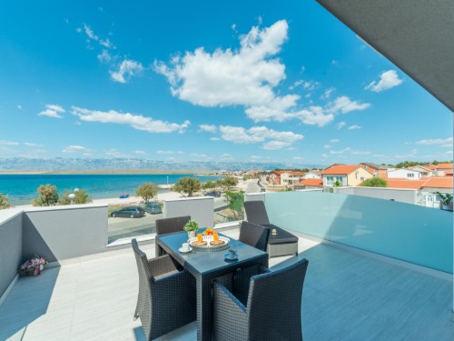 Holiday apartment - 4 persons -  - Ulica Lucica XXIII - 23234 - Vir