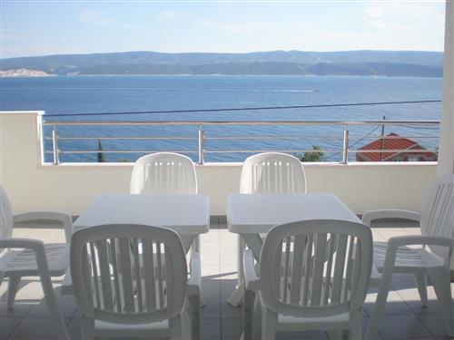 Holiday Home/Apartment - 4 persons -  - Stanici - 21310 - Stanici