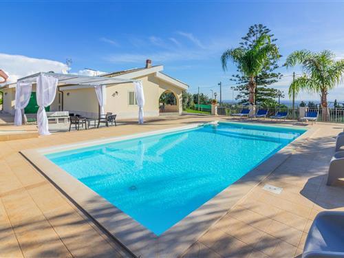 Sommerhus - 5 personer -  - Strada Cugno di Canne snc - Siracusa - 96014 - Floridia