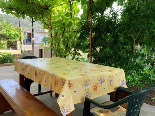 Ferieleilighet - 2 personer -  - Donji Banovci - Sibenik-Grebastica - 22000 - Grebastica