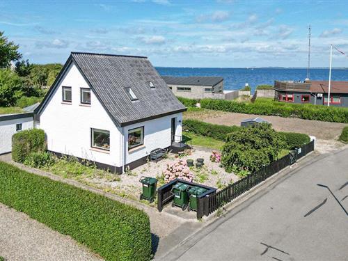 Holiday home - 8 persons -  - Klintevej - 5935 - Bagenkop