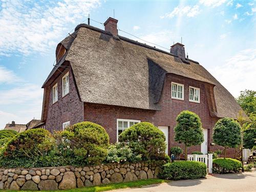 Holiday home - 4 persons -  - Frischwassertal - 25992 - List