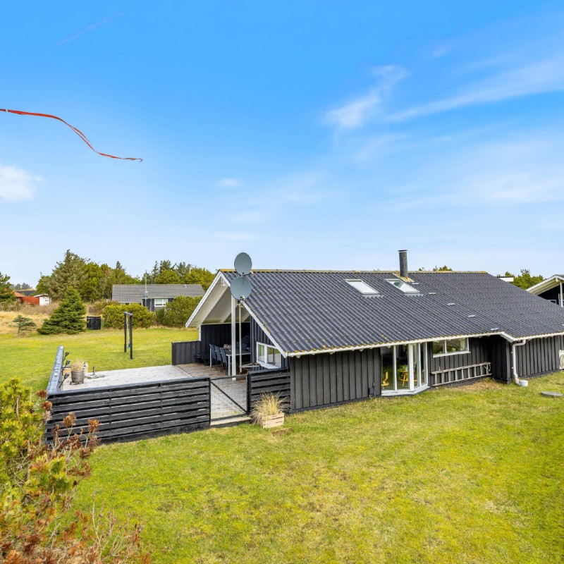 Sommerhus - 8 personer -  - Sivbjerg - Nr. Lyngvig - 6960 - Hvide Sande