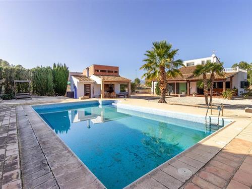 Feriehus - 17 personer -  - C.L. Urb. Coto Riñales, - 30420 - Calasparra