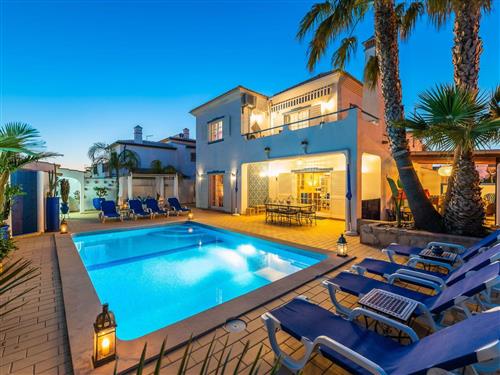 Feriehus - 5 personer -  - Guia - 8200-424