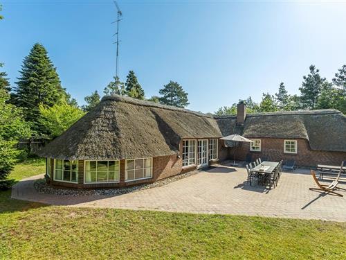 Sommerhus - 12 personer -  - Sdr. Strandvej - Marielyst - 4873 - Væggerløse
