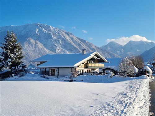 Ferienhaus - 4 Personen -  - Gunezrhainerweg - 83324 - Ruhpolding