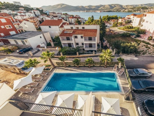 Ferieleilighet - 5 personer -  - Put Mekovica - Ciovo-Okrug Gornji - 21223 - Okrug Gornji