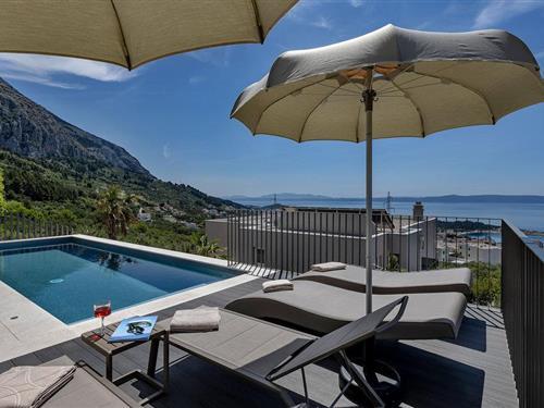 Holiday home - 8 persons -  - Stari Vrlobrdski put - 21300 - Makarska