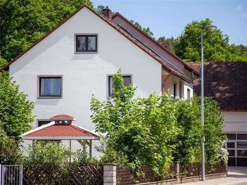 Holiday Home/Apartment - 2 persons -  - Heilsbronner Straße - 91126 - Kammerstein