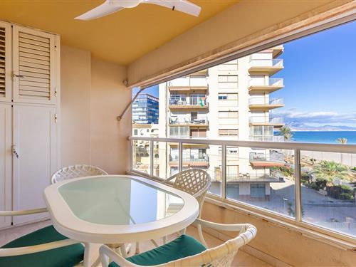 Holiday Home/Apartment - 6 persons -  - Avinguda d'Alacant - 03560 - El Campello