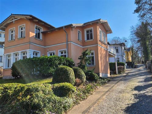 Ferienwohnung - 5 Personen -  - "strandnah",  Waldstraße - 17454 - Zinnowitz