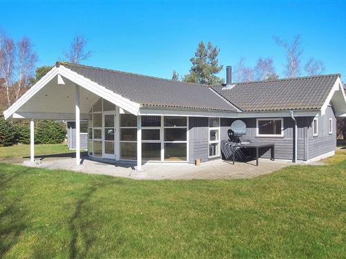 Sommerhus - 8 personer -  - Harestien - Marielyst - 4873 - Væggerløse