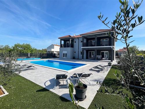 Sommerhus - 10 personer -  - Ulica Akcije Maslenica - Zadar - 23000 - Murvica Zadar