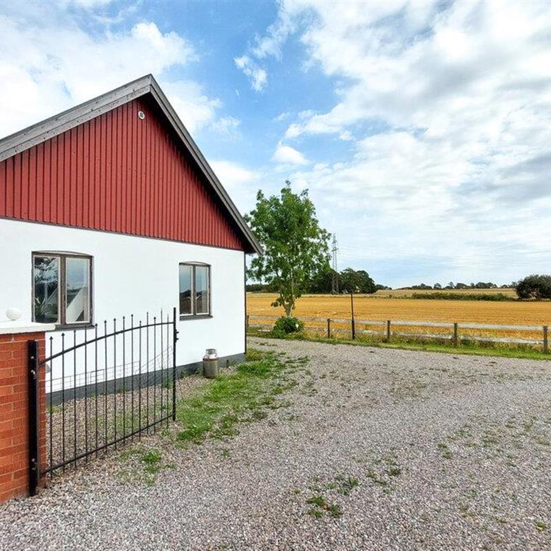 Ferielejlighed - 5 personer -  - Tågarpsvägen - Vallåkra/Helsingborg - 260 30 - Vallåkra