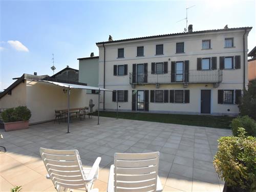 Holiday Home/Apartment - 8 persons -  - Oltrepò Pavese - 27040