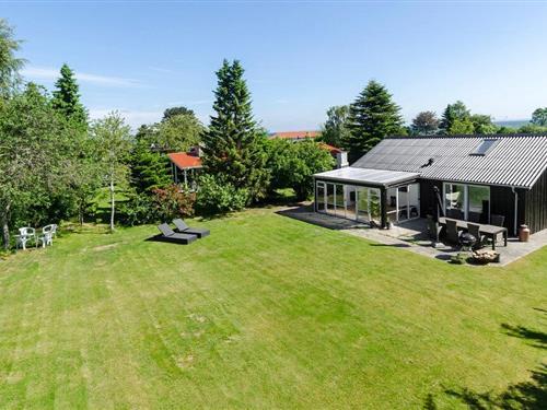 Holiday home - 4 persons -  - Lundgaardsvej - Kysing Næs - 8300 - Odder