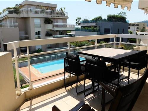 Ferienhaus - 4 Personen -  - 06160 - Juan Les Pins