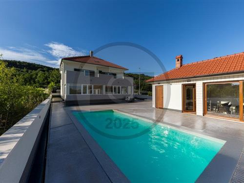 Sommerhus - 9 personer -  - Muc Gornji - Split - Gornji Muc - 21203 - Muc Gornji