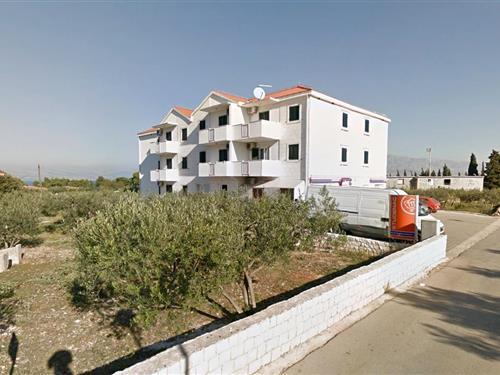 Holiday Home/Apartment - 4 persons -  - Supetar - 21400 - Supetar