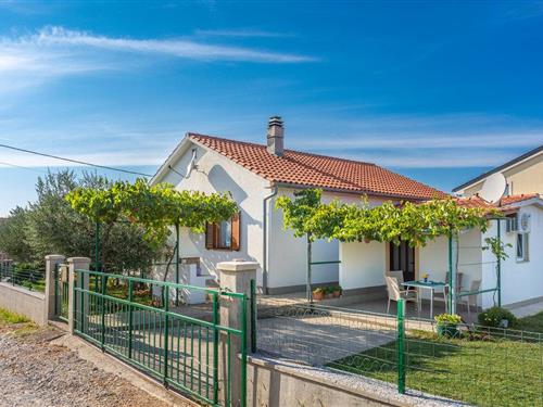 Ferienwohnung - 3 Personen -  - Linardici - Krk-Linardici - 51511 - Linardici