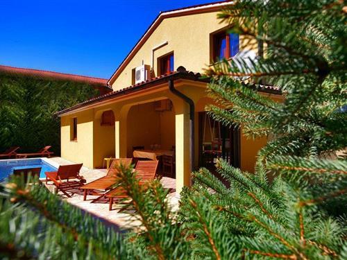 Holiday home - 12 persons -  - Jadreski - 52100 - Pula