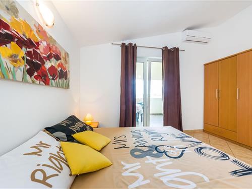 Holiday apartment - 3 persons -  - Ljubac - 23248 - Ljubac