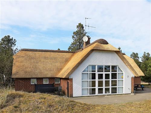 Holiday Home/Apartment - 10 persons -  - Bugten - Vejers - 6840 - Oksbøl