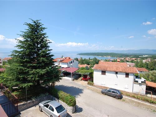 Holiday Home/Apartment - 4 persons -  - Jadranska cesta 14, 51512 Njivice - 51512 - Njivice