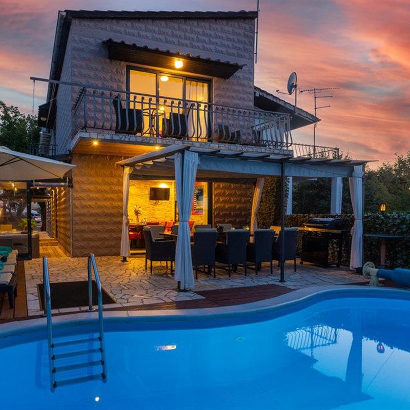 Sommerhus - 11 personer -  - Zubra - Krk-Vantacici - 51511 - Vantacici