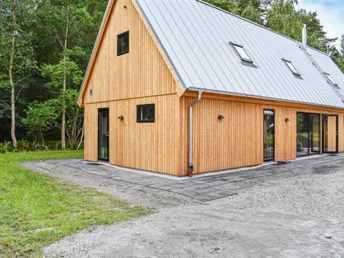 Sommerhus - 8 personer -  - Östra Sandskogsvägen - 271 00 - Ystad