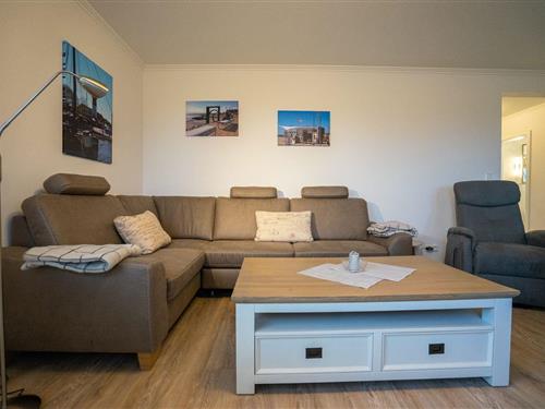 Holiday Home/Apartment - 4 persons -  - Rosengrund - 25761 - Büsum